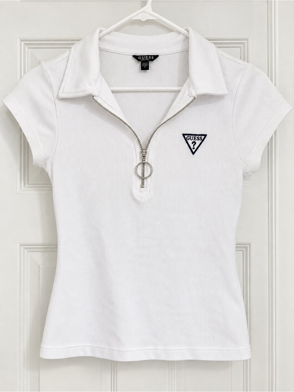 GUESS White Ribbed Short-Sleeve Zip Polo Top never worn